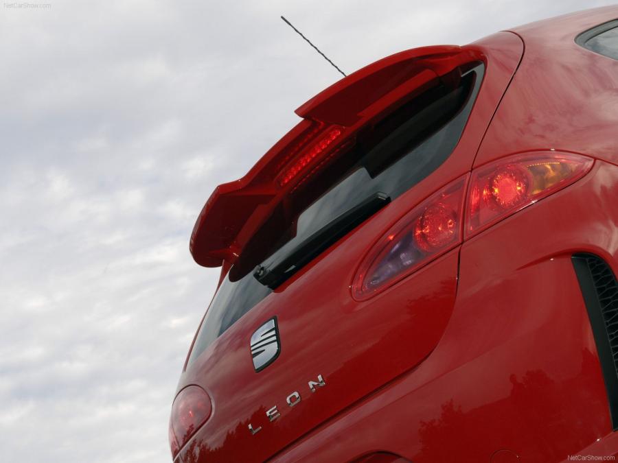 Seat Leon Linea R 2008 года  (фото 39 из 69)